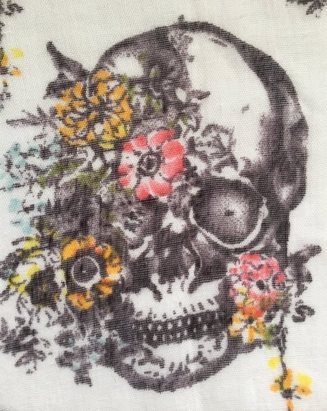 "Skulls & Flowers" Loop Schal